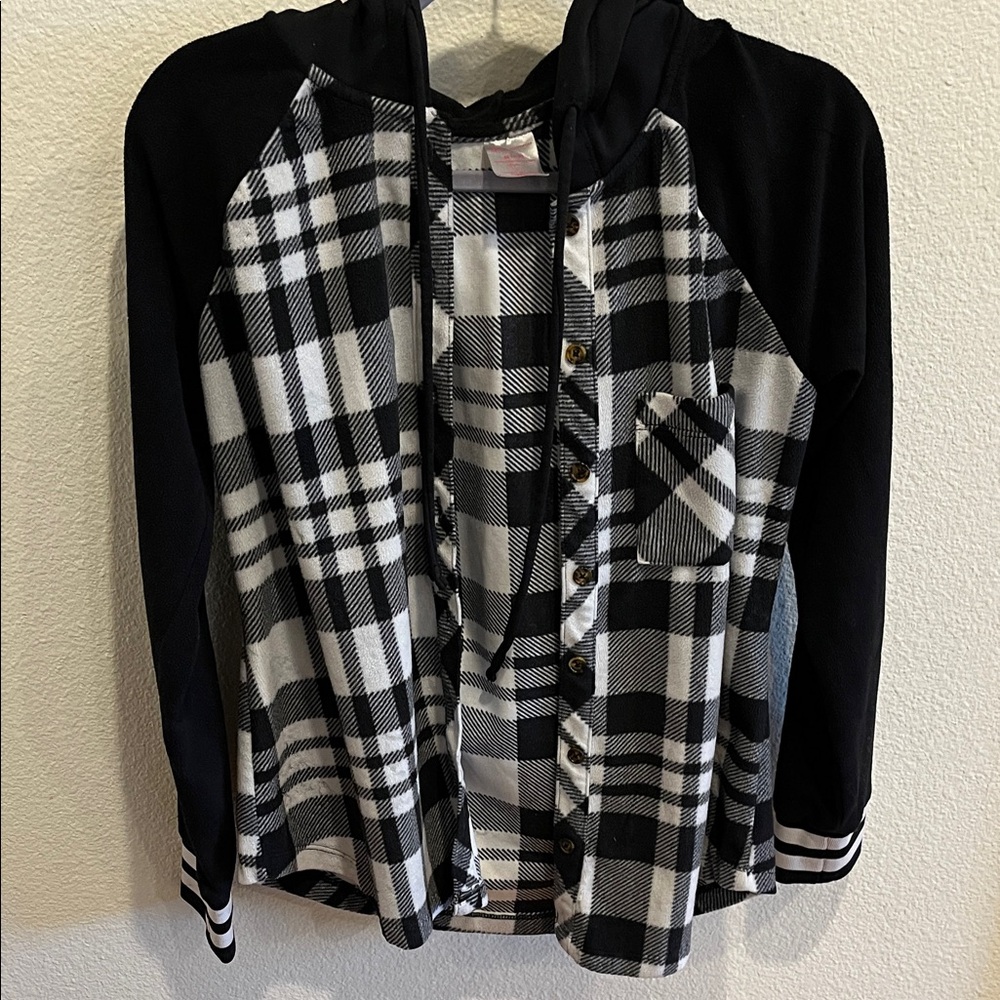 No Boundaries Black and White Plaid Kids Button Down Shirt